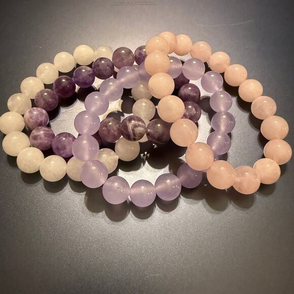 None and/or Unknown Jewelry - Bundle of Polished Amethyst Quartz Stone Beaded Bracelets